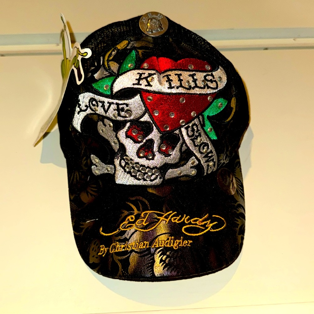 Ed Hardy Love Kills Slowly, snap back hat. Brand new embroidered w/ rhinestones